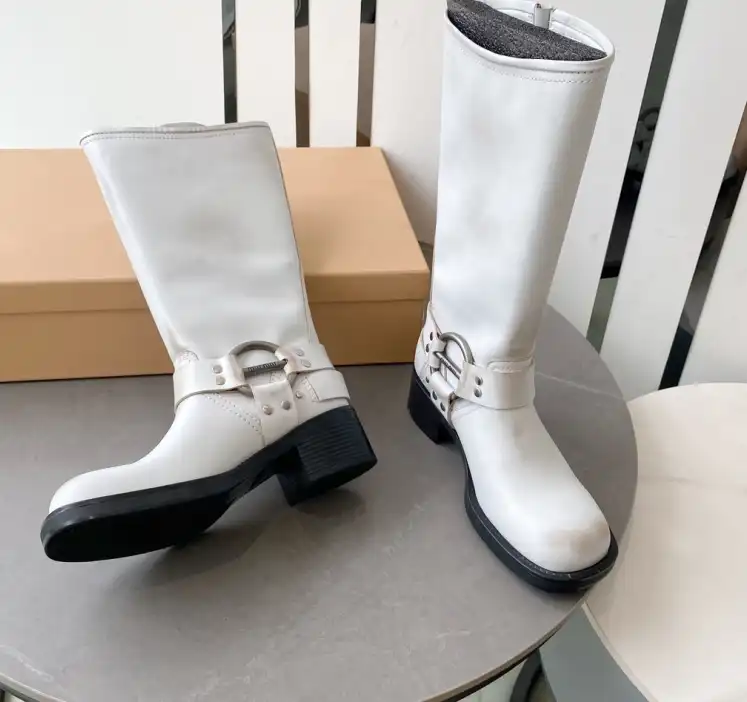 hype Miu Miu Boots