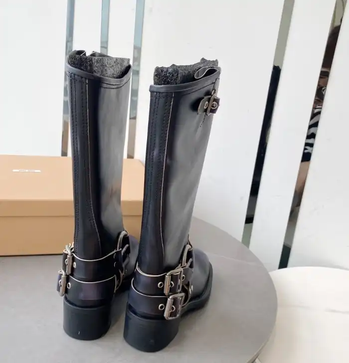 hype Miu Miu Boots