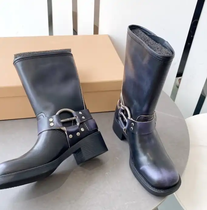 hype Miu Miu Boots