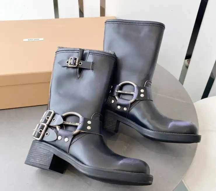 hype Miu Miu Boots