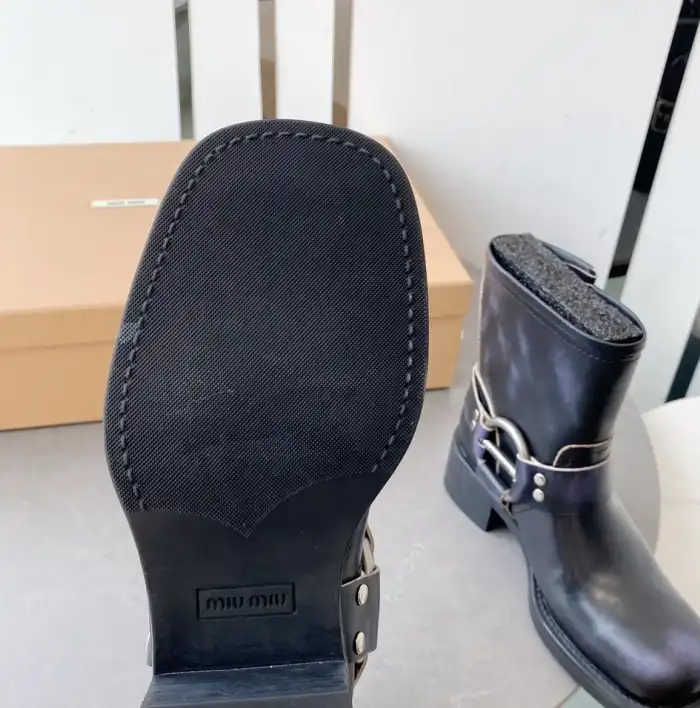 hype Miu Miu Boots