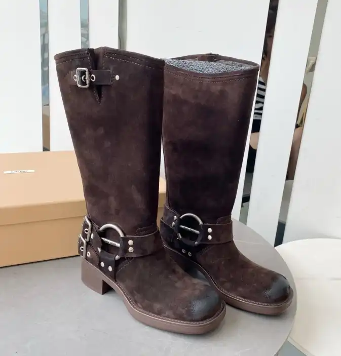 hype Miu Miu Boots