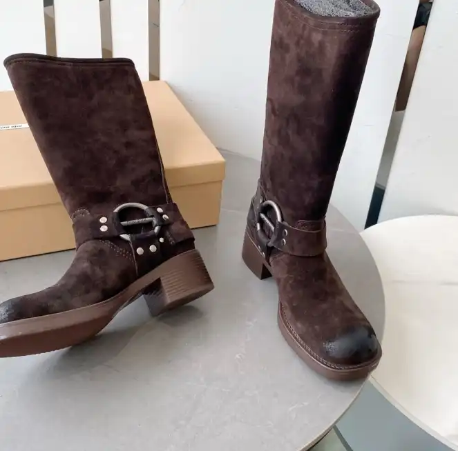 hype Miu Miu Boots