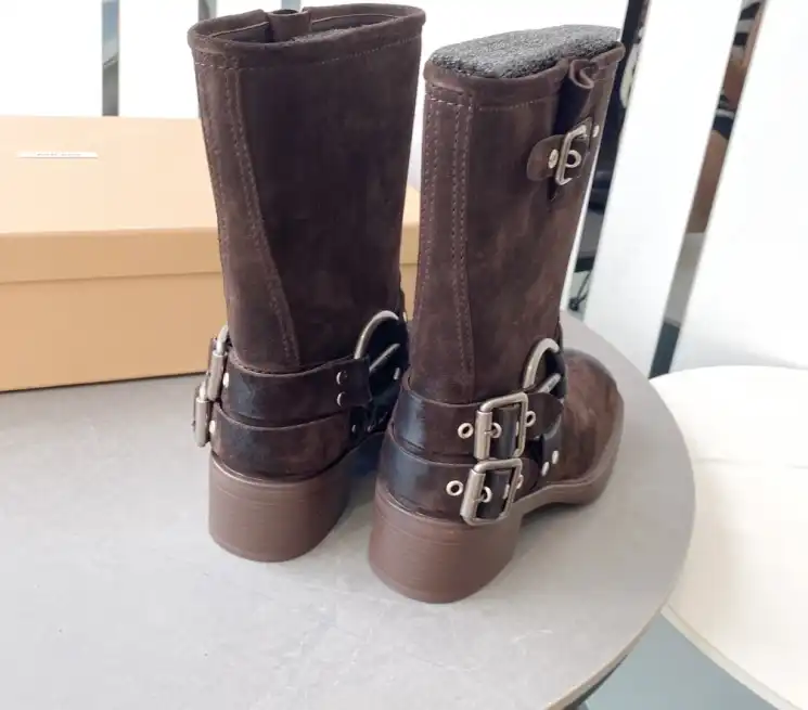 hype Miu Miu Boots