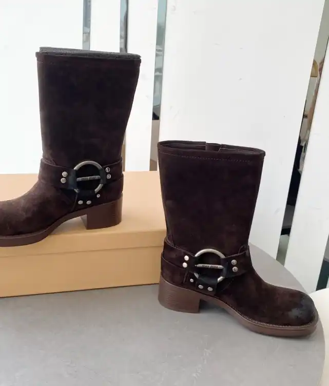 hype Miu Miu Boots