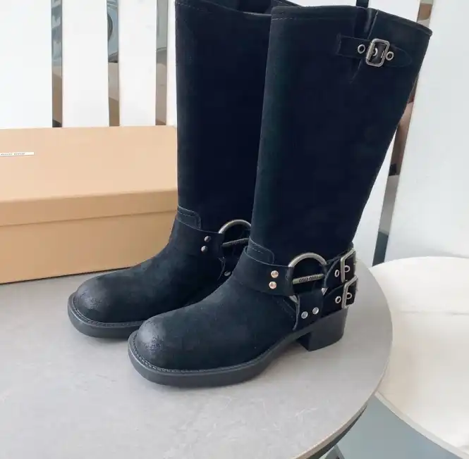 hype Miu Miu Boots