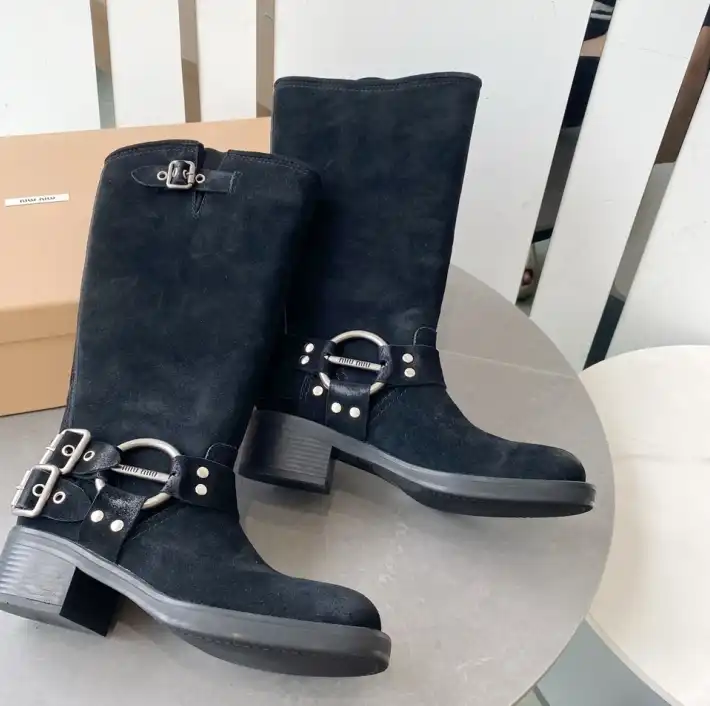 hype Miu Miu Boots