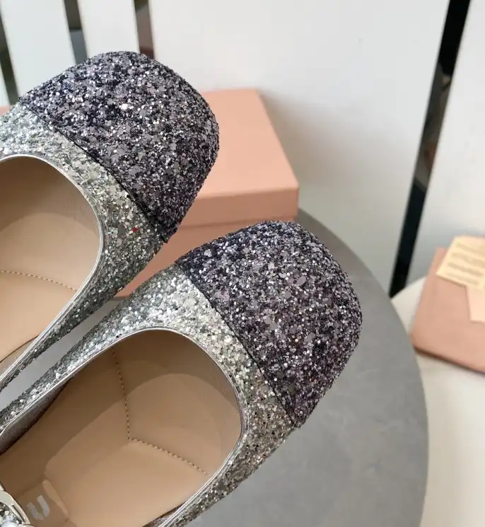 hype Miu Miu flat shoes