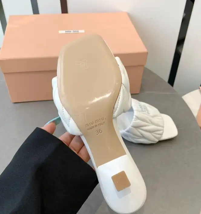 hype Miu Miu Slippers