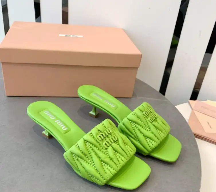 hype Miu Miu Slippers