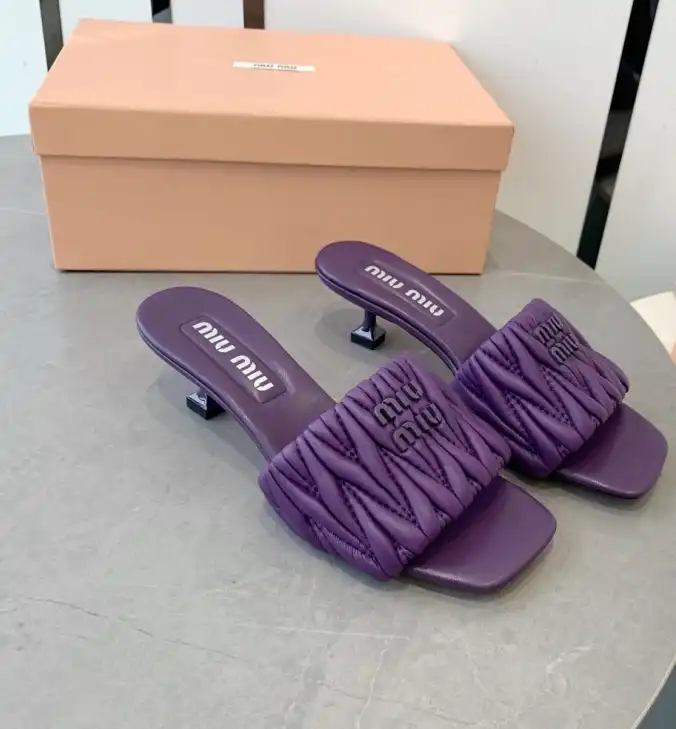 hype Miu Miu Slippers