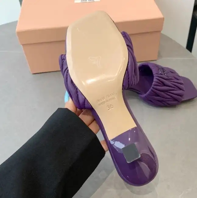 hype Miu Miu Slippers