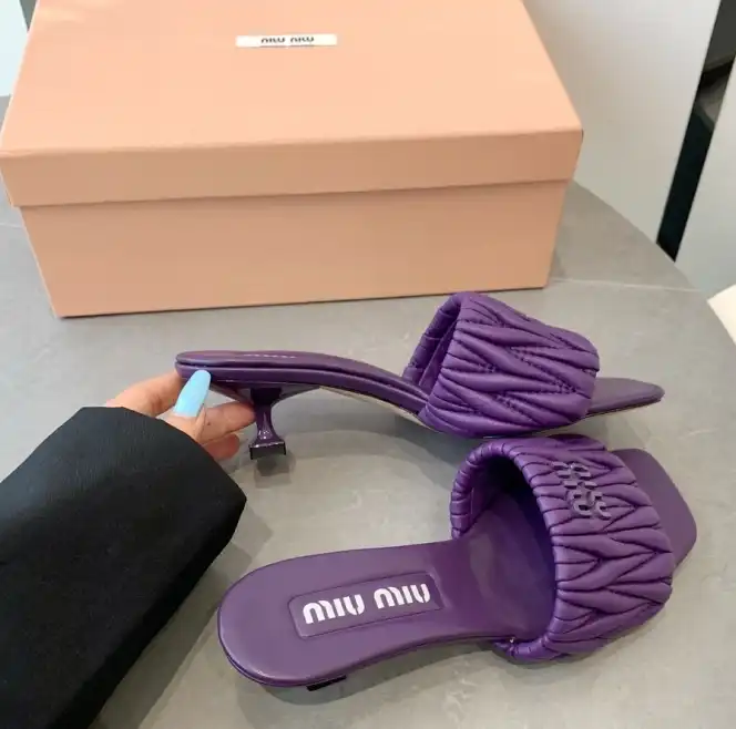 hype Miu Miu Slippers