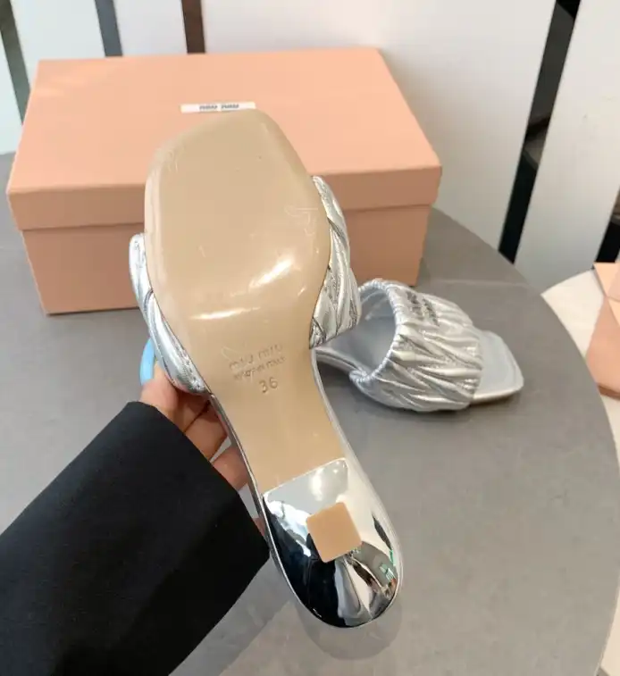 hype Miu Miu Slippers