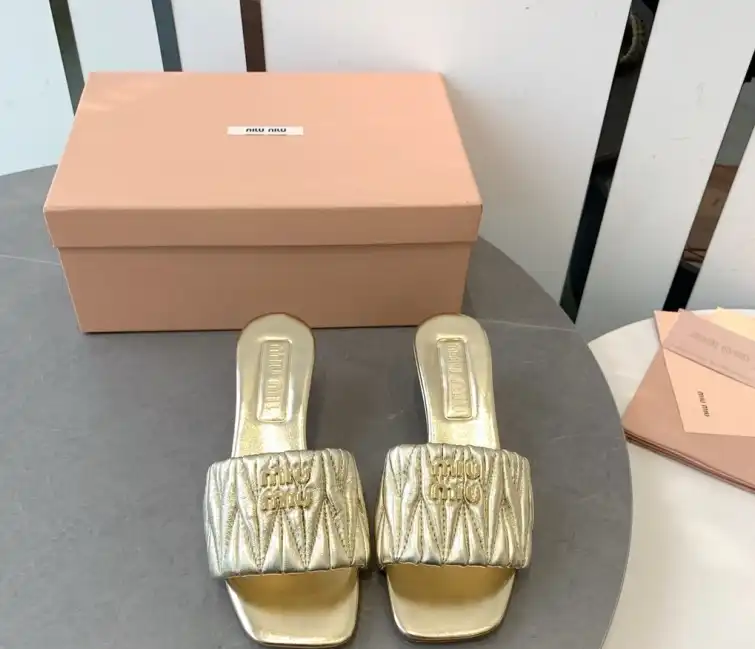 hype Miu Miu Slippers