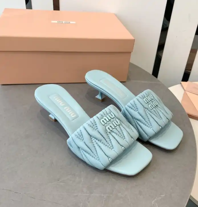 hype Miu Miu Slippers