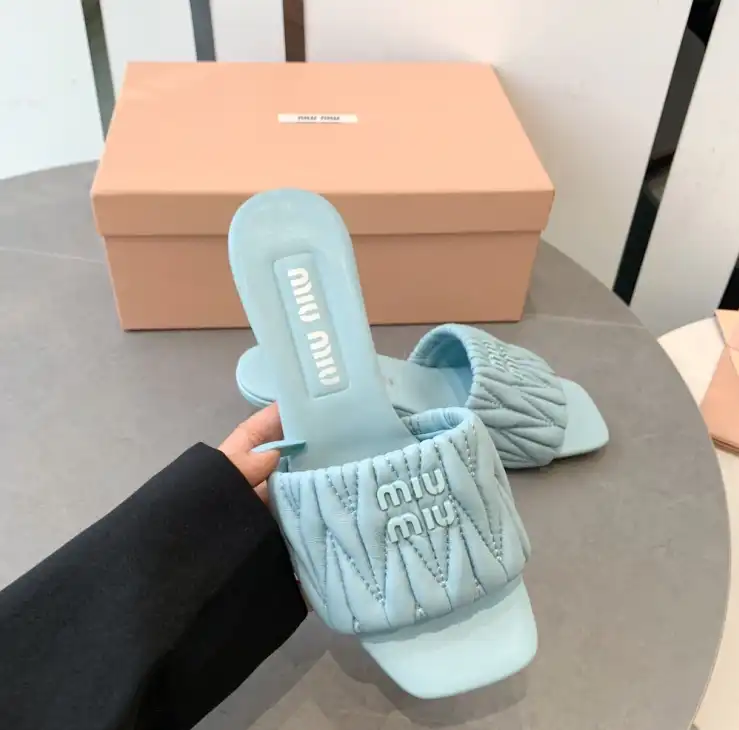 hype Miu Miu Slippers