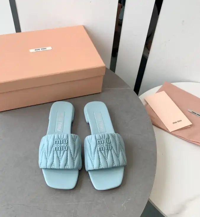 hype Miu Miu Slippers