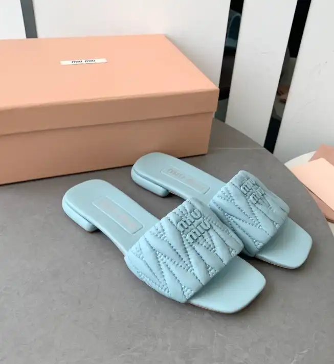 hype Miu Miu Slippers