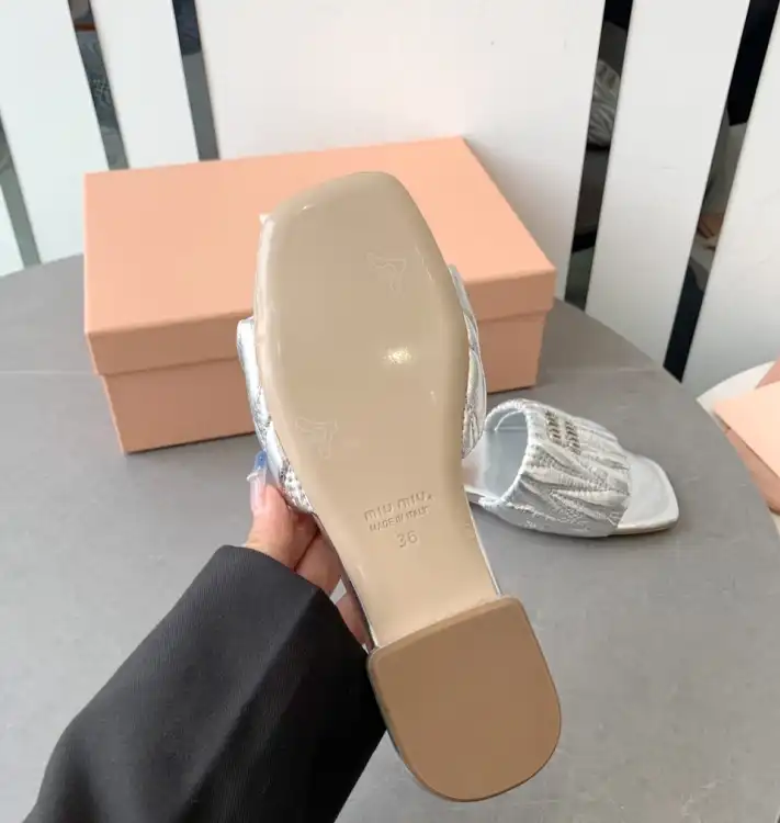 hype Miu Miu Slippers