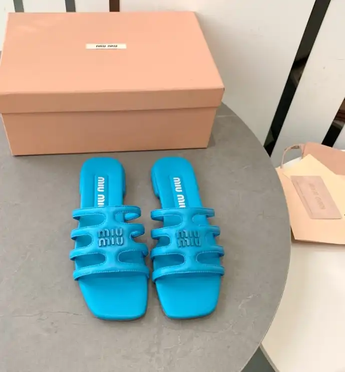 hype Miu Miu Slippers