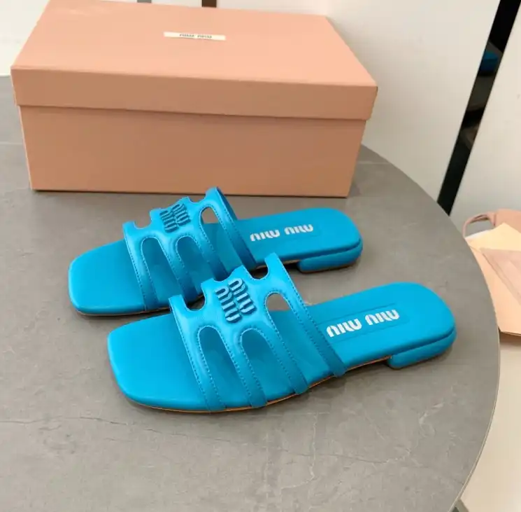 hype Miu Miu Slippers