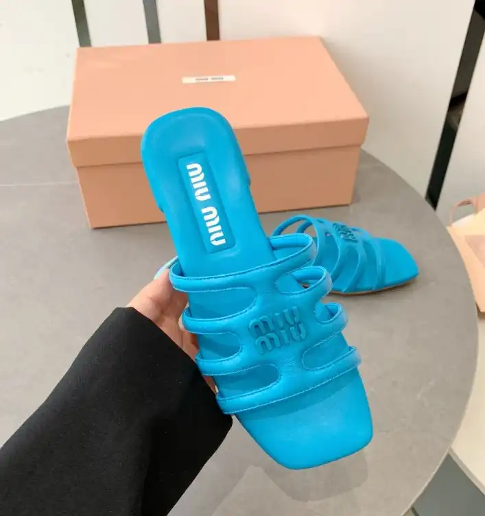 hype Miu Miu Slippers