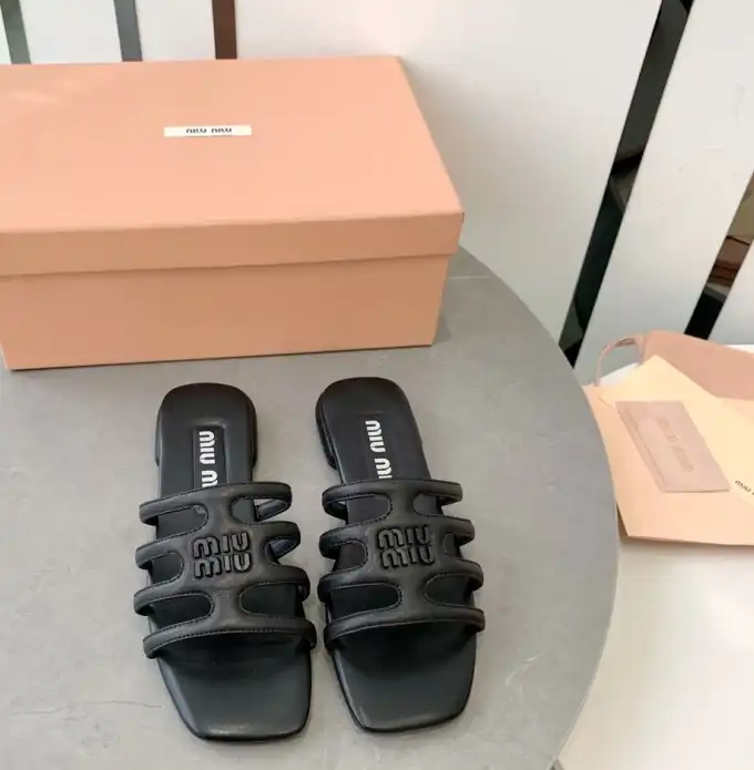 hype Miu Miu Slippers