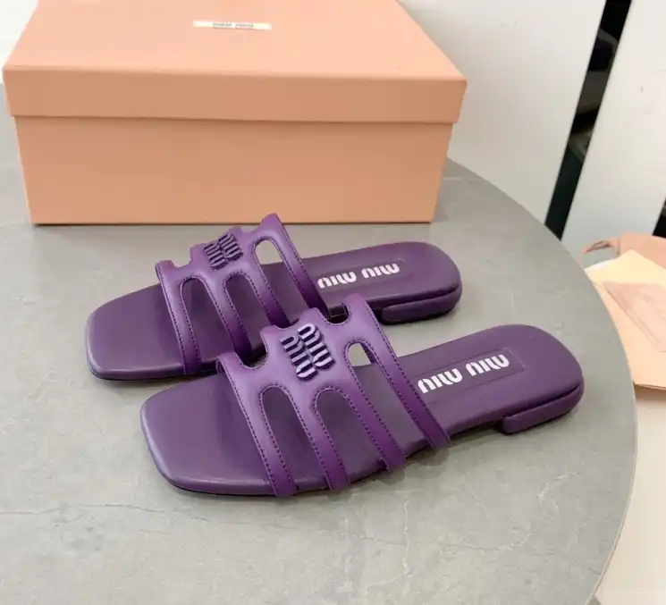 hype Miu Miu Slippers