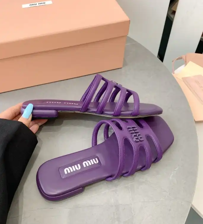 hype Miu Miu Slippers