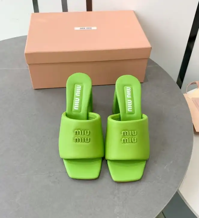 hype Miu Miu Slippers