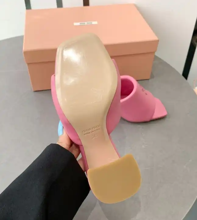 hype Miu Miu Slippers