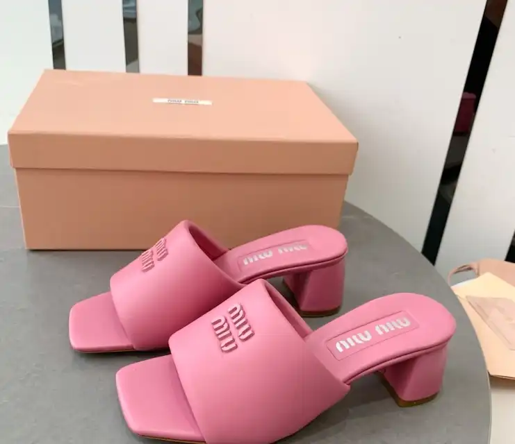 hype Miu Miu Slippers