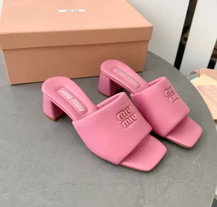 hype Miu Miu Slippers