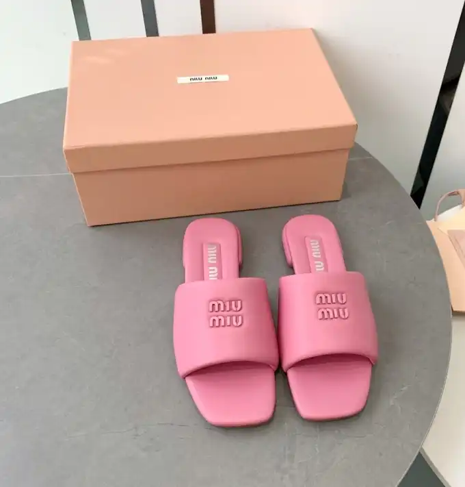 hype Miu Miu Slippers