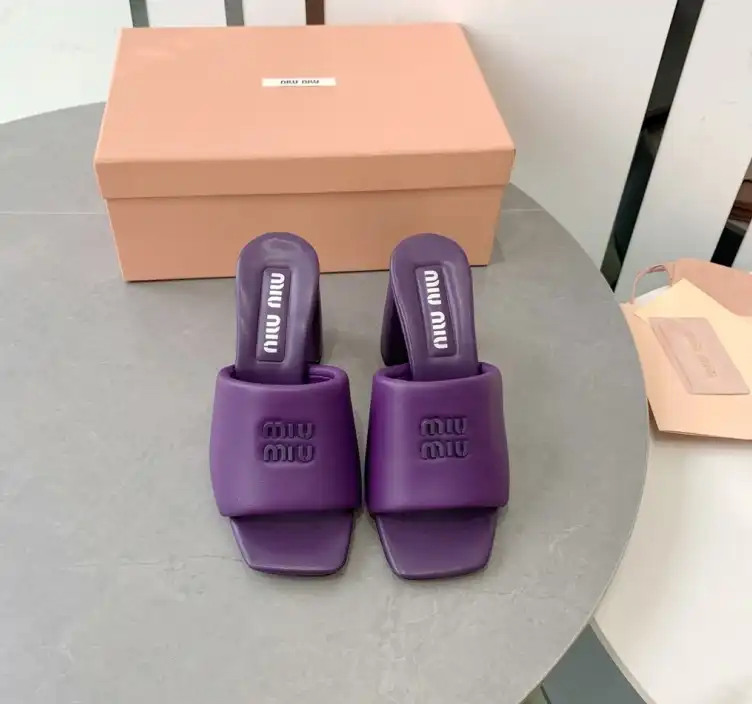 hype Miu Miu Slippers