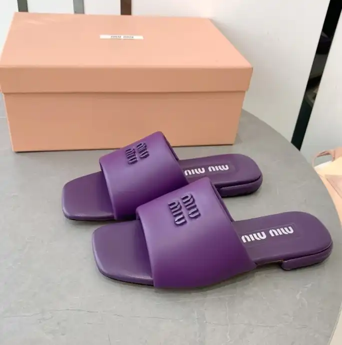 hype Miu Miu Slippers