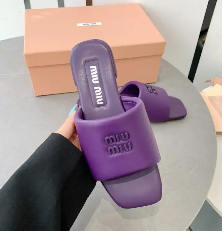 hype Miu Miu Slippers