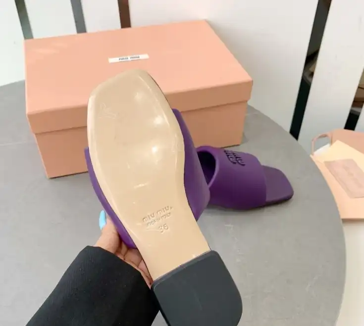 hype Miu Miu Slippers