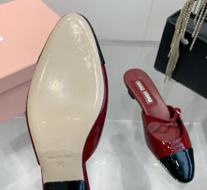 hype Miu Miu Slippers