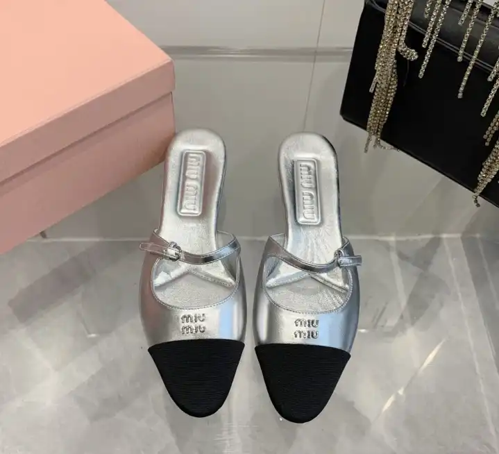 hype Miu Miu Slippers