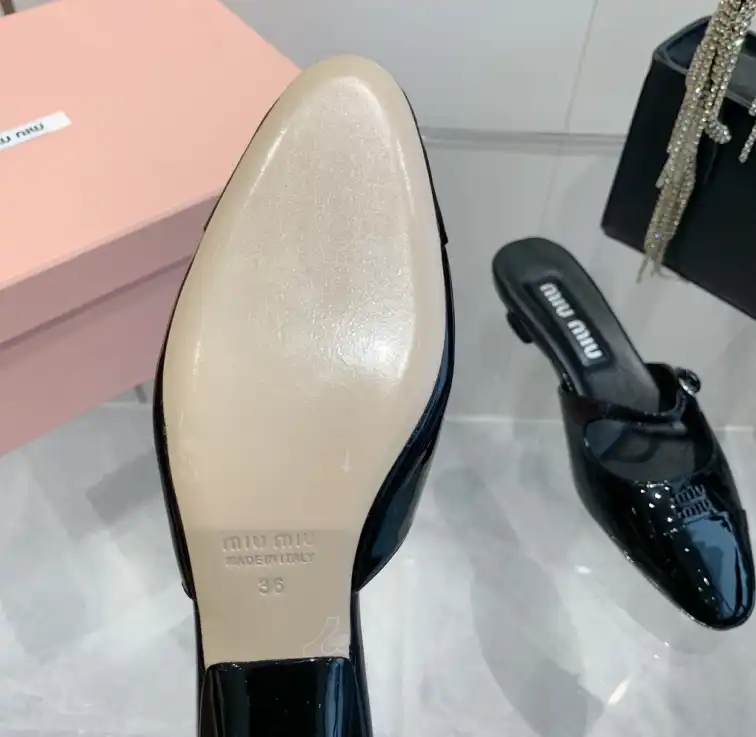 hype Miu Miu Slippers