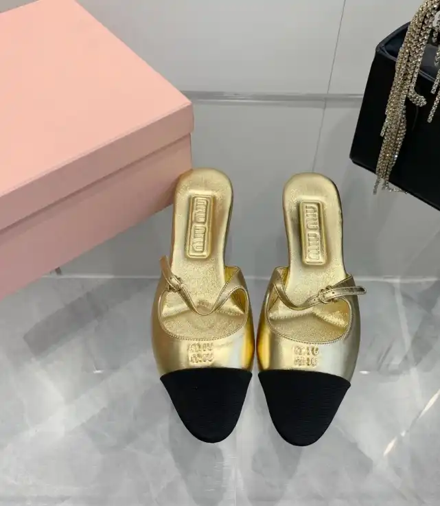 hype Miu Miu Slippers