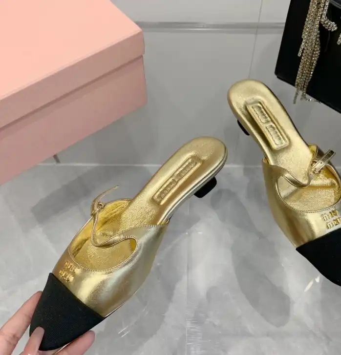 hype Miu Miu Slippers