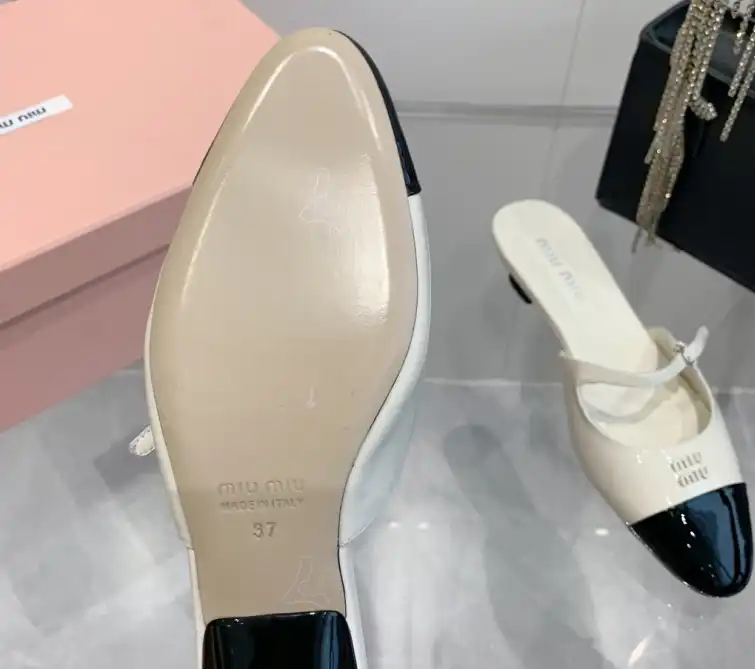 hype Miu Miu Slippers