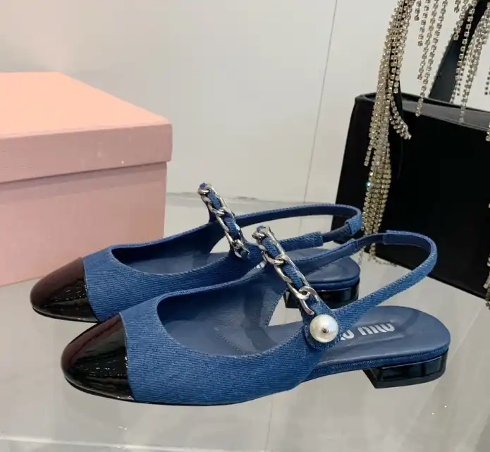 hype Miu Miu Slippers