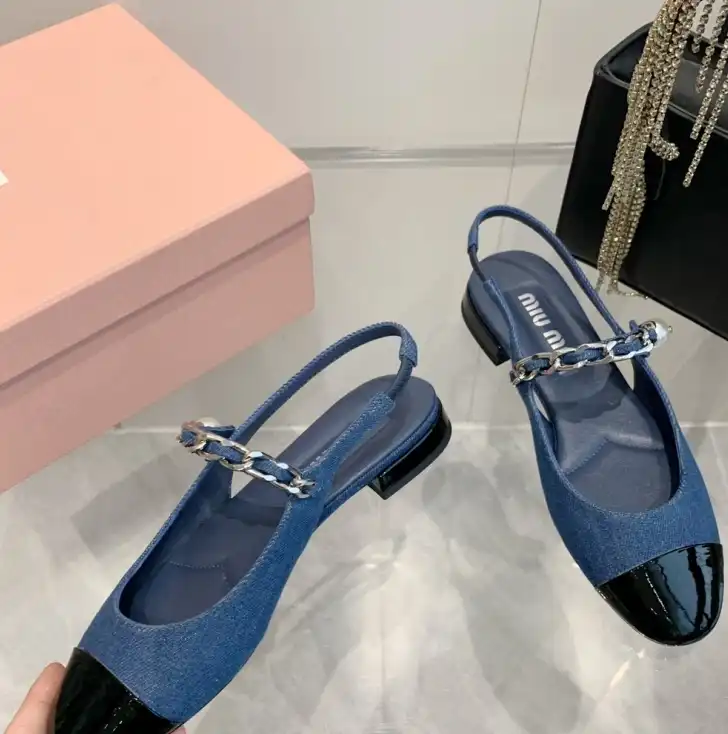 hype Miu Miu Slippers