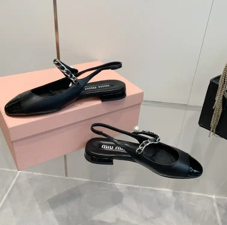 hype Miu Miu Slippers