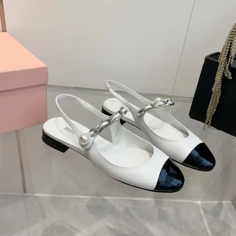 hype Miu Miu Slippers