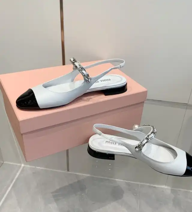 hype Miu Miu Slippers